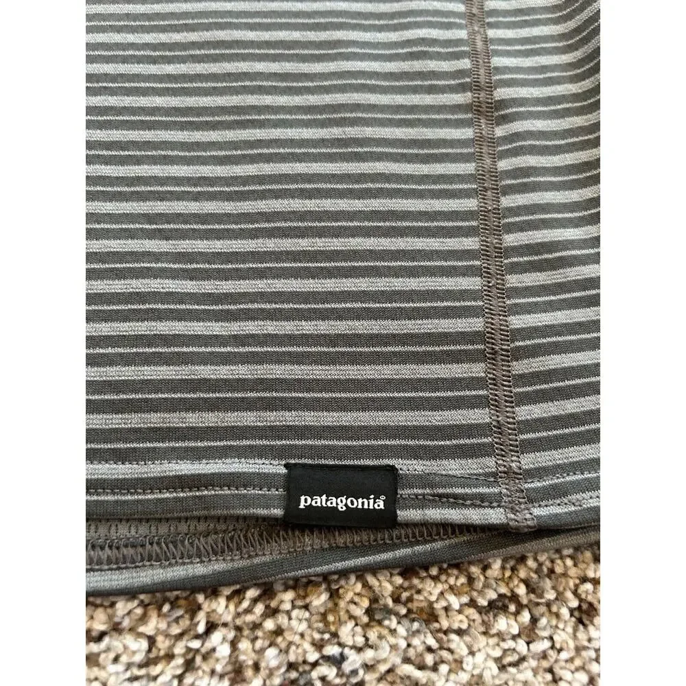 Patagonia sz L Men’s Shirt 1/2 Zip Pullover Stripes Gray Thumb Loops E24